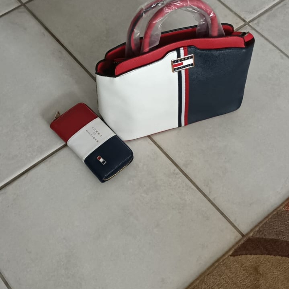 Tommy Hilfilger bag and purse